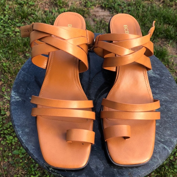 BCBGeneration Strap Sandals Sz. 9.5 NWOT - Picture 12 of 13